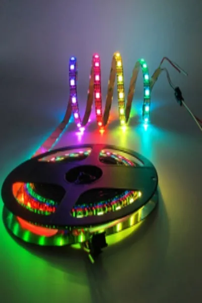 ÜÇ ÇİP ŞERİT LED İÇ MEKAN (RGB) görsel 2
