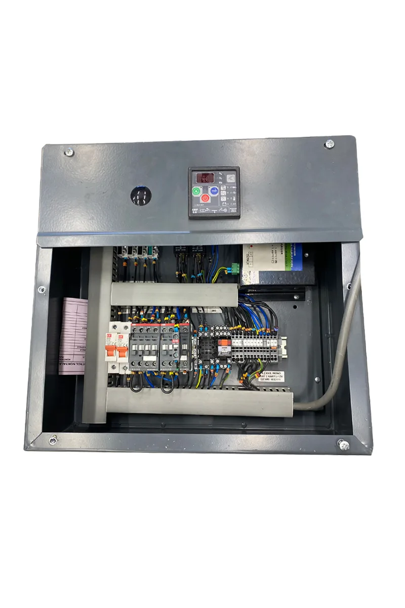 Aksa Jeneratör AAP4200DE için 40x40 4,2kW Dizel Jeneratör Transfer Panosu görsel 3